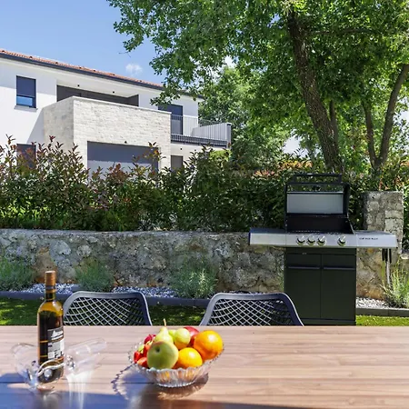 Villa Marko By Interhome